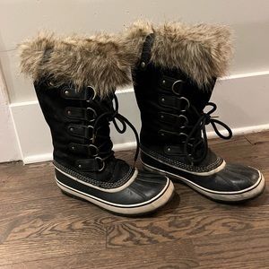 Sorel Joan of Arctic Faux Fur Waterproof Snow Boot, Women Size 9.5